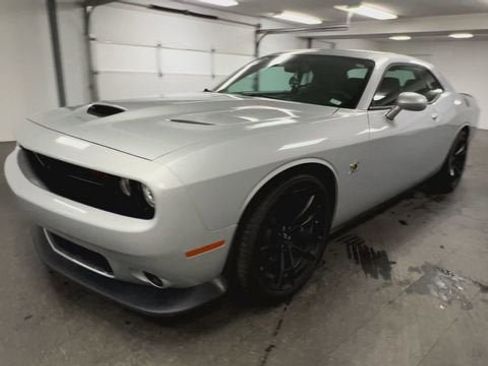 Used 2023 Dodge Challenger R/T Scat Pack w/ 1320 Plus Group RWD image 4