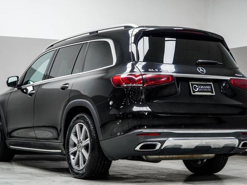 Used 2021 Mercedes-Benz GLS 450 4MATIC image 10