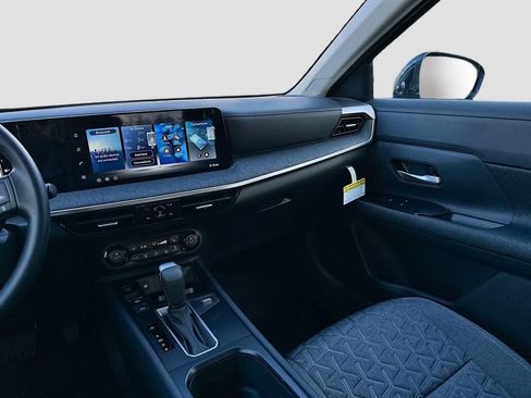 New 2026 Nissan Kicks SV image 21