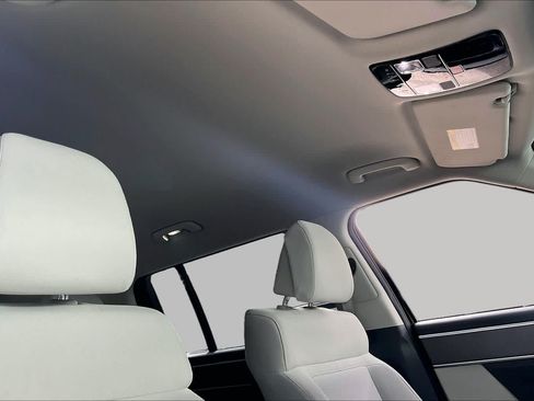 Certified 2025 Hyundai Santa Fe SE FWD image 14
