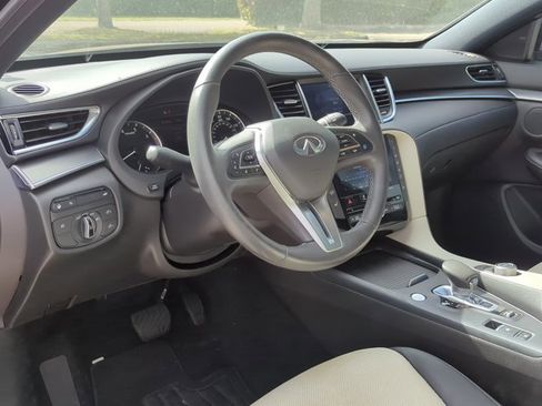 Used 2023 INFINITI QX55 Luxe w/ Cargo Package image 7