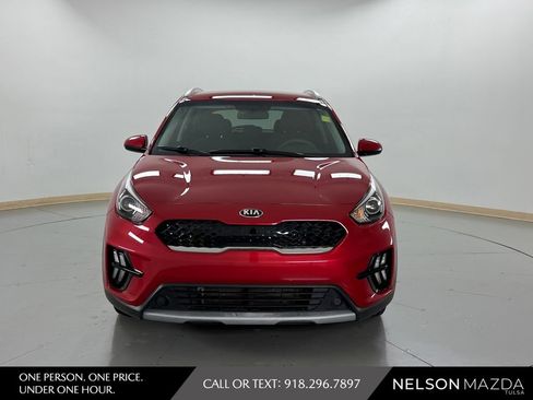 Used 2021 Kia Niro LX FWD image 2