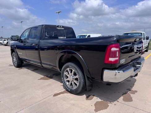 Used 2022 RAM 3500 Limited AWD/4WD image 10