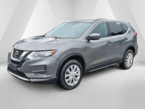 Used 2018 Nissan Rogue S AWD/4WD image 3