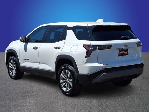 Used 2025 Chevrolet Equinox LT FWD image 6