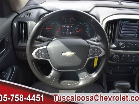 Used 2015 Chevrolet Colorado LT image 24