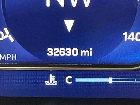 Used 2024 Chevrolet Silverado 1500 LT Trail Boss w/ Convenience Package II image 2