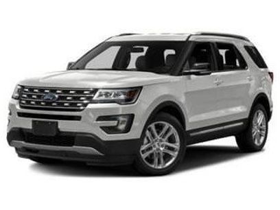 Used 2017 Ford Explorer XLT w/ Equipment Group 202A
