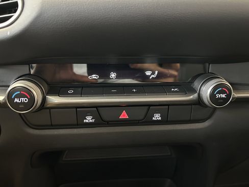 Certified 2023 MAZDA CX-30 AWD 2.5 S w/ Select Package image 12