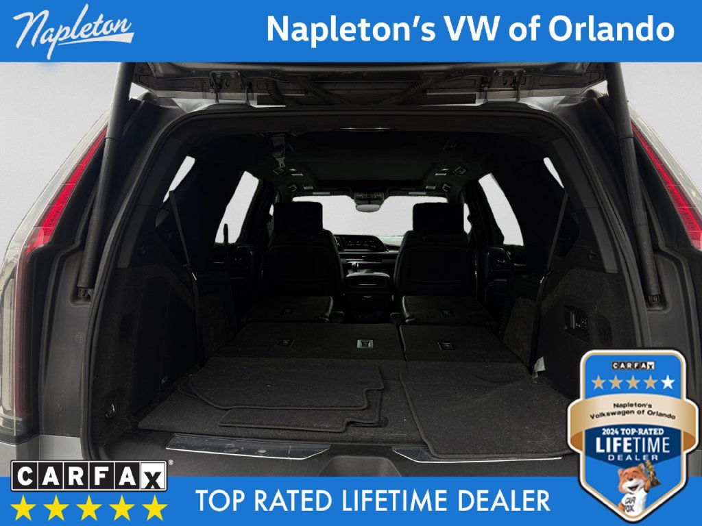 Used 2023 Cadillac Escalade Sport Platinum w/ LPO, ONYX Package AWD/4WD image 30