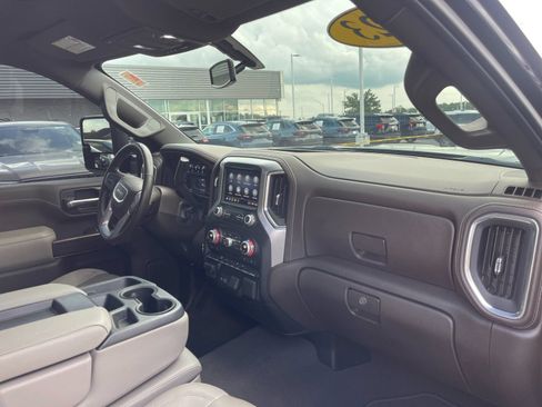 Used 2023 GMC Sierra 2500 SLT AWD/4WD image 17