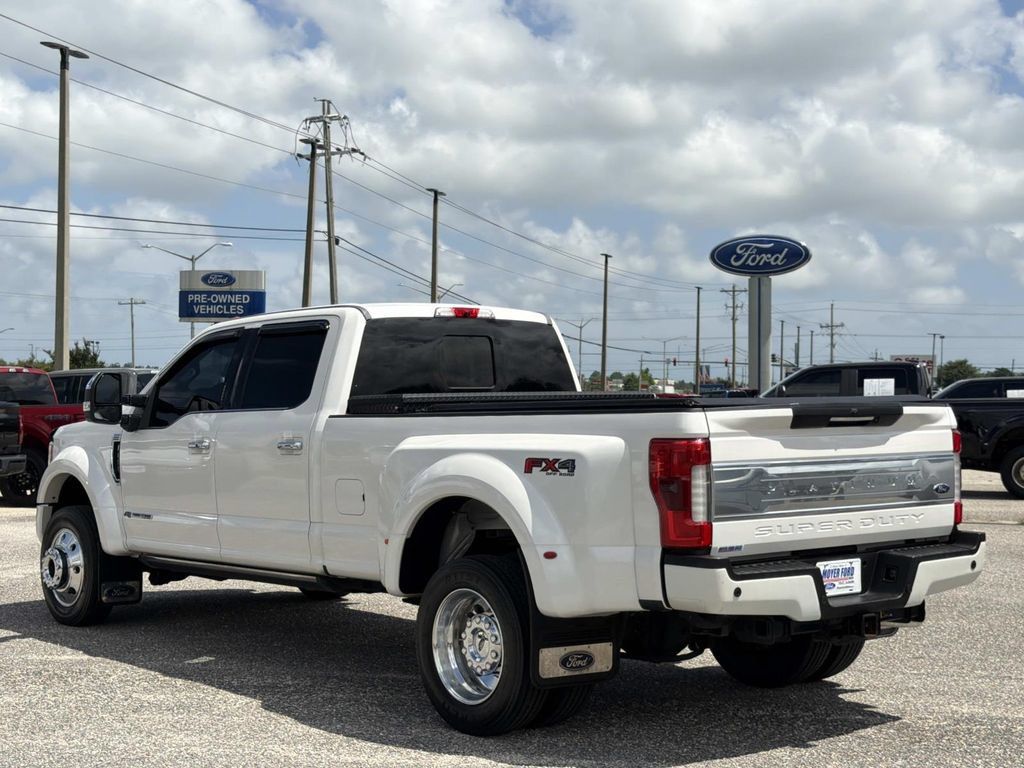 Used 2018 Ford F450 Platinum w/ Platinum Ultimate Package AWD/4WD image 6