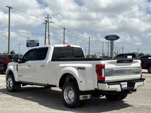 Used 2018 Ford F450 Platinum w/ Platinum Ultimate Package AWD/4WD image 6