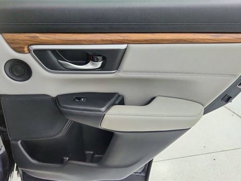 Used 2017 Honda CR-V EX-L image 27