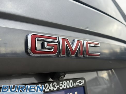 Used 2021 GMC Yukon AT4 image 40