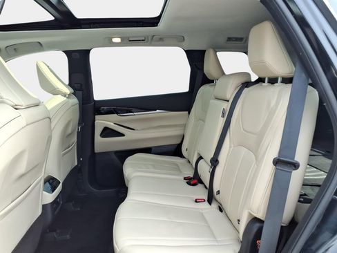 Used 2023 INFINITI QX60 Pure image 13