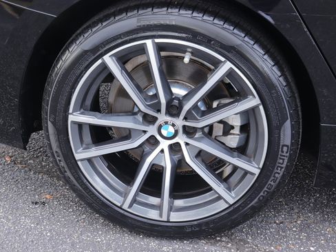Used 2019 BMW 330i Sedan w/ Premium Package image 38