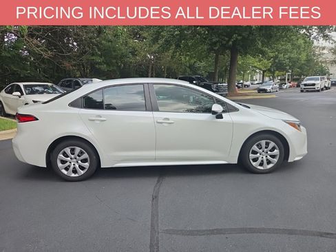 Used 2024 Toyota Corolla LE FWD image 13