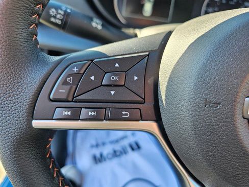 New 2025 Nissan Versa SR w/ Trunk Package image 31