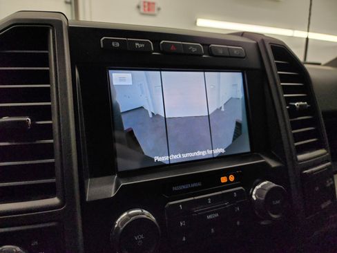 Used 2022 Ford F250 XL w/ STX Appearance Package image 18