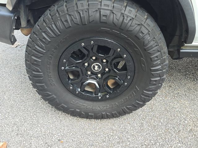 Certified 2023 Ford Bronco Wildtrak AWD/4WD image 13