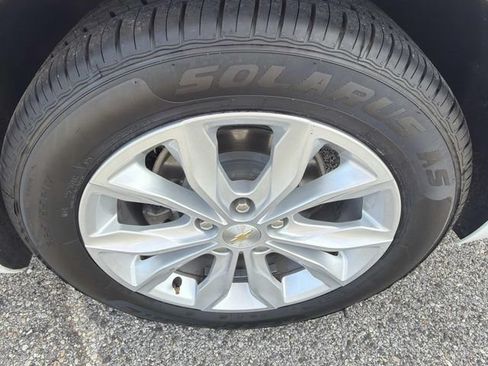Used 2024 Chevrolet Malibu LT FWD image 31