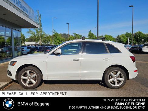 Used 2017 Audi Q5 2.0T Premium Plus w/ Technology Package AWD/4WD image 8