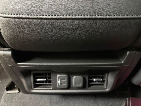 Used 2020 Chevrolet Silverado 1500 LT w/ All-Star Edition AWD/4WD image 18