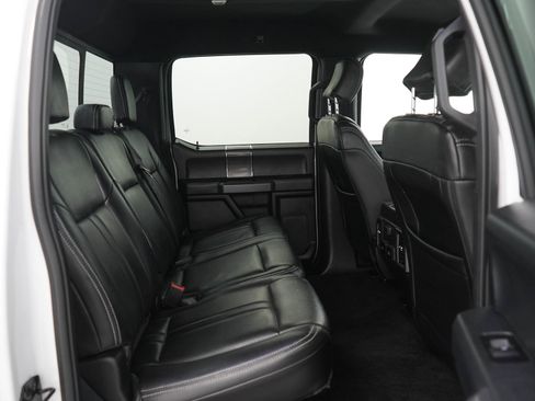Used 2018 Ford F150 XLT w/ Equipment Group 302A Luxury AWD/4WD image 12