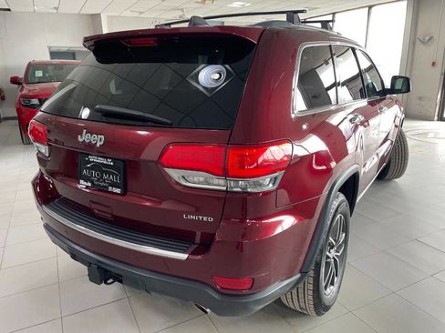 Used 2018 Jeep Grand Cherokee Limited w/ Trailer Tow Group IV image 9