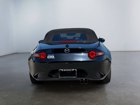 Used 2022 MAZDA MX-5 Miata Grand Touring w/ Weather Package RWD image 4