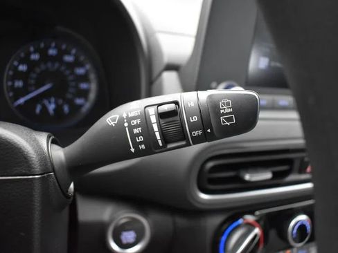 Used 2023 Hyundai Kona SEL image 25