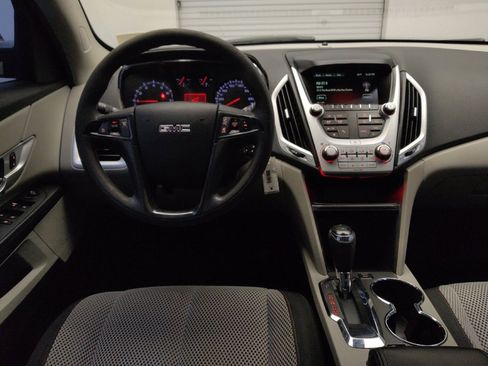 Used 2017 GMC Terrain SLE FWD image 22