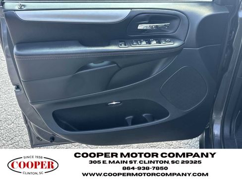 Used 2018 Dodge Grand Caravan GT FWD image 10