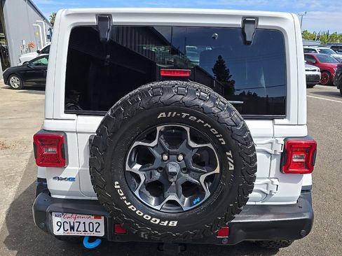 Used 2022 Jeep Wrangler Unlimited Rubicon 4xe w/ Steel Bumper Group AWD/4WD image 5