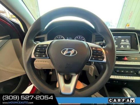 Used 2018 Hyundai Sonata SE FWD image 19