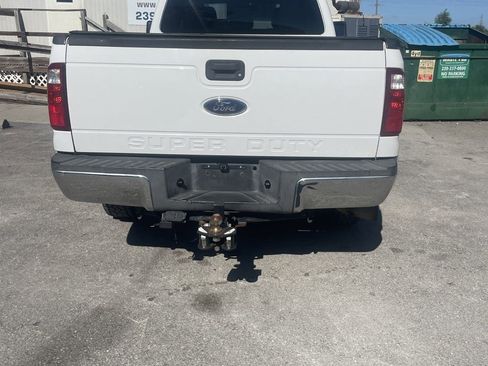 Used 2013 Ford F250 XL w/ PWR Equipment Group image 4