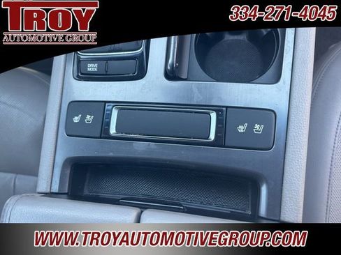 Used 2016 Hyundai Genesis 3.8 w/ Option Group 02 RWD image 27