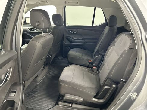 Used 2020 Chevrolet Traverse LT w/ LPO, Cargo Package image 19