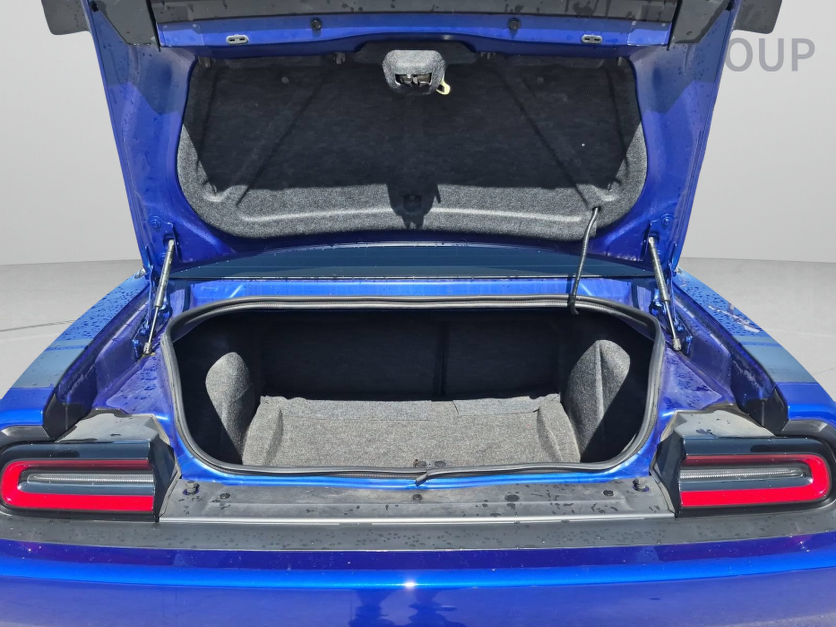 Used 2021 Dodge Challenger R/T Scat Pack w/ Scat Pack Stripe RWD image 27