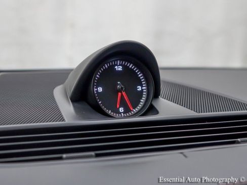 Used 2018 Porsche Panamera 4S image 18