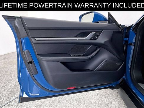 Used 2025 Porsche Taycan RWD image 24