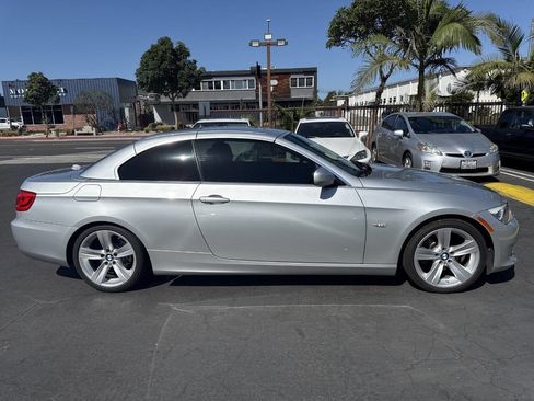 Used 2011 BMW 328i Convertible image 20
