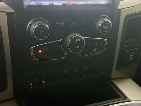 Used 2018 RAM 2500 Big Horn image 18