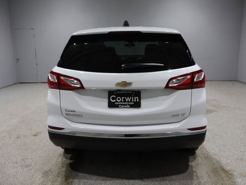 Used 2020 Chevrolet Equinox LT image 3