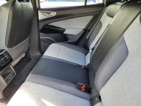 Used 2023 Volkswagen ID.4 Pro RWD image 16