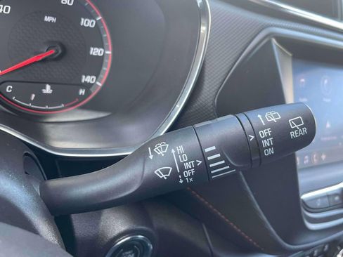 Used 2023 Chevrolet TrailBlazer RS image 23