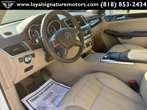 Used 2015 Mercedes-Benz GL 450 4MATIC image 23