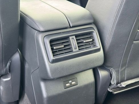 Used 2024 MAZDA CX-50 AWD 2.5 S w/ Preferred Package image 16