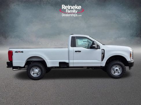 New 2026 Ford F250 XL w/ XL Off-Road Package AWD/4WD image 4